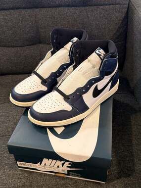 Nike Air Jordan 1 Retro High OG Midnight Navy (DZ5485-401) - size 8M